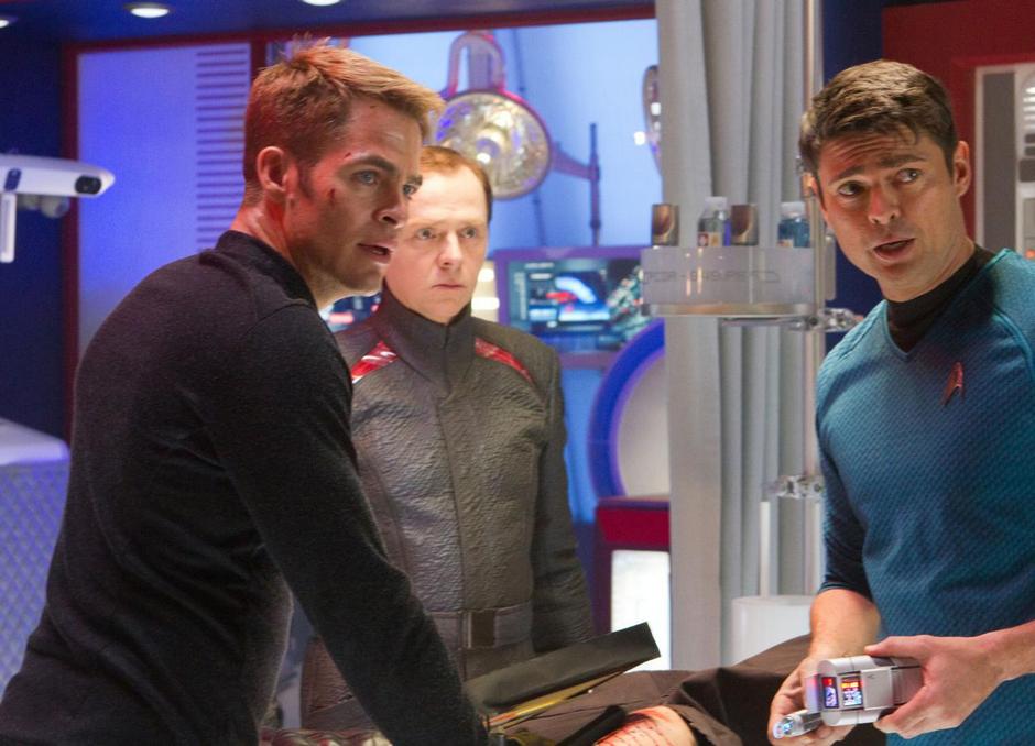 Chris Pine, Simon Pegg and Karl Urban in Star Trek Into Darkness (2013) Movie Image