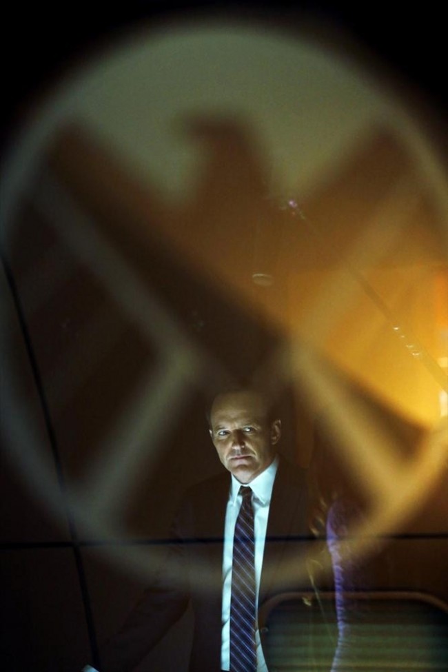 CLARK GREGG in MARVEL'S AGENTS OF SHIELD